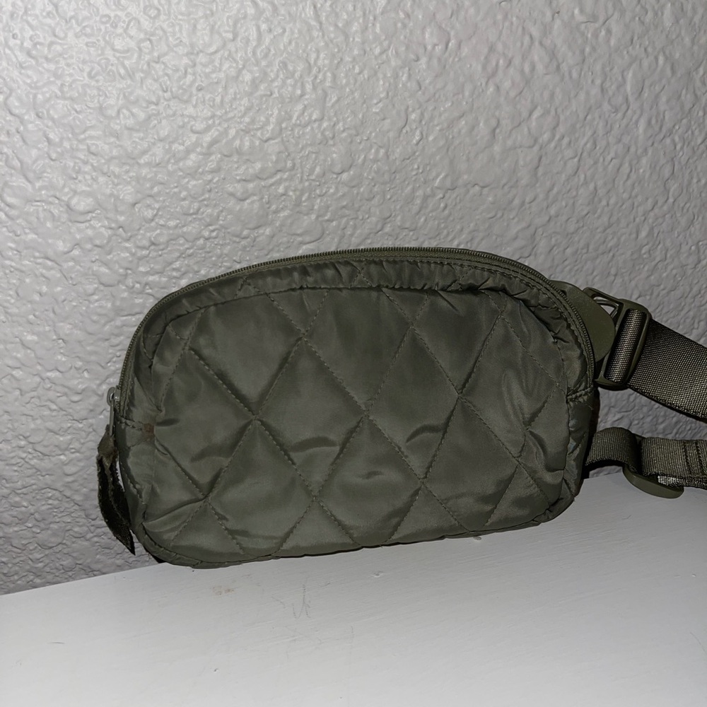 Vera Bradley Small Belt Bag